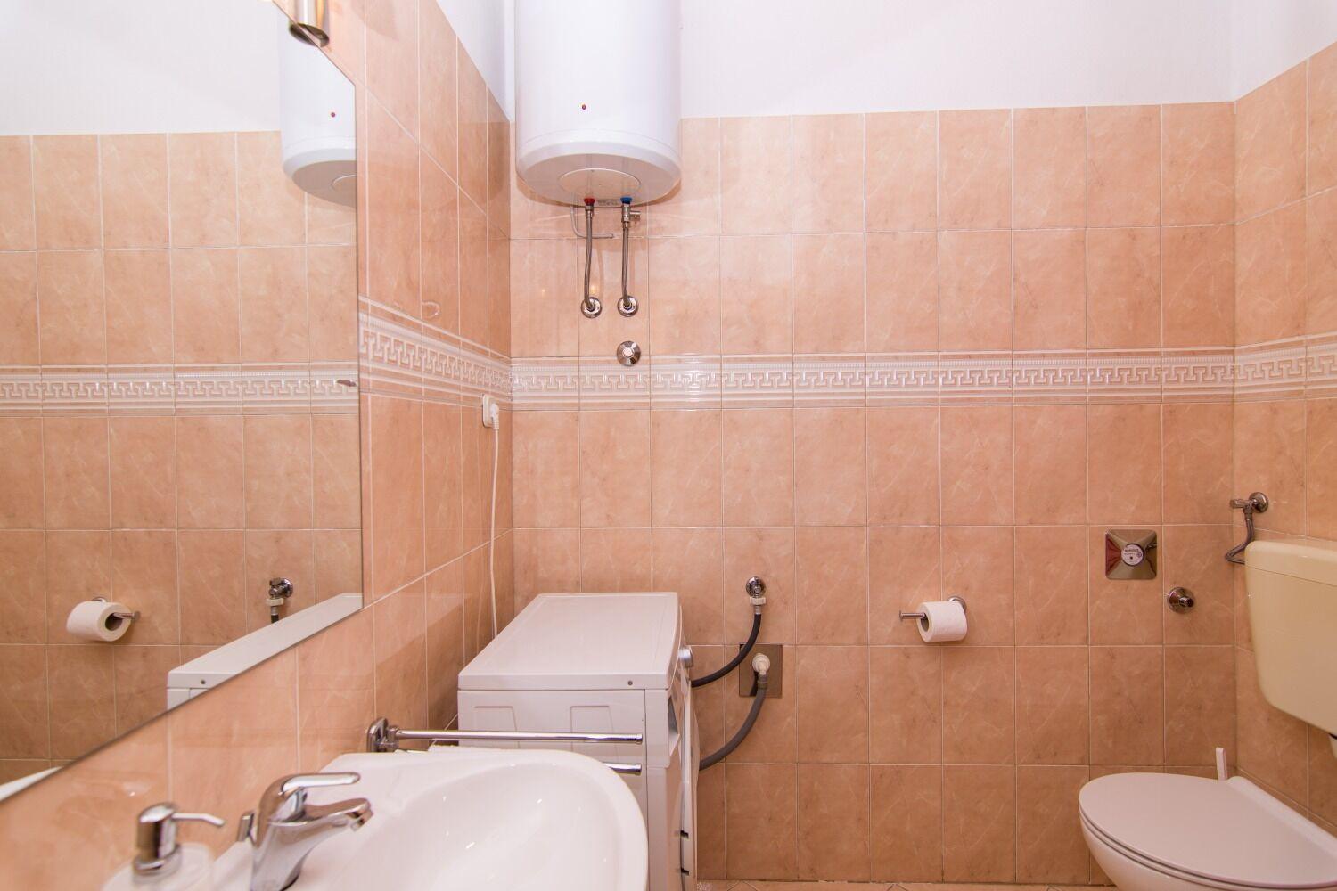 Apartments Ivica - Garden Terrace สลาทิเน ภายนอก รูปภาพ
