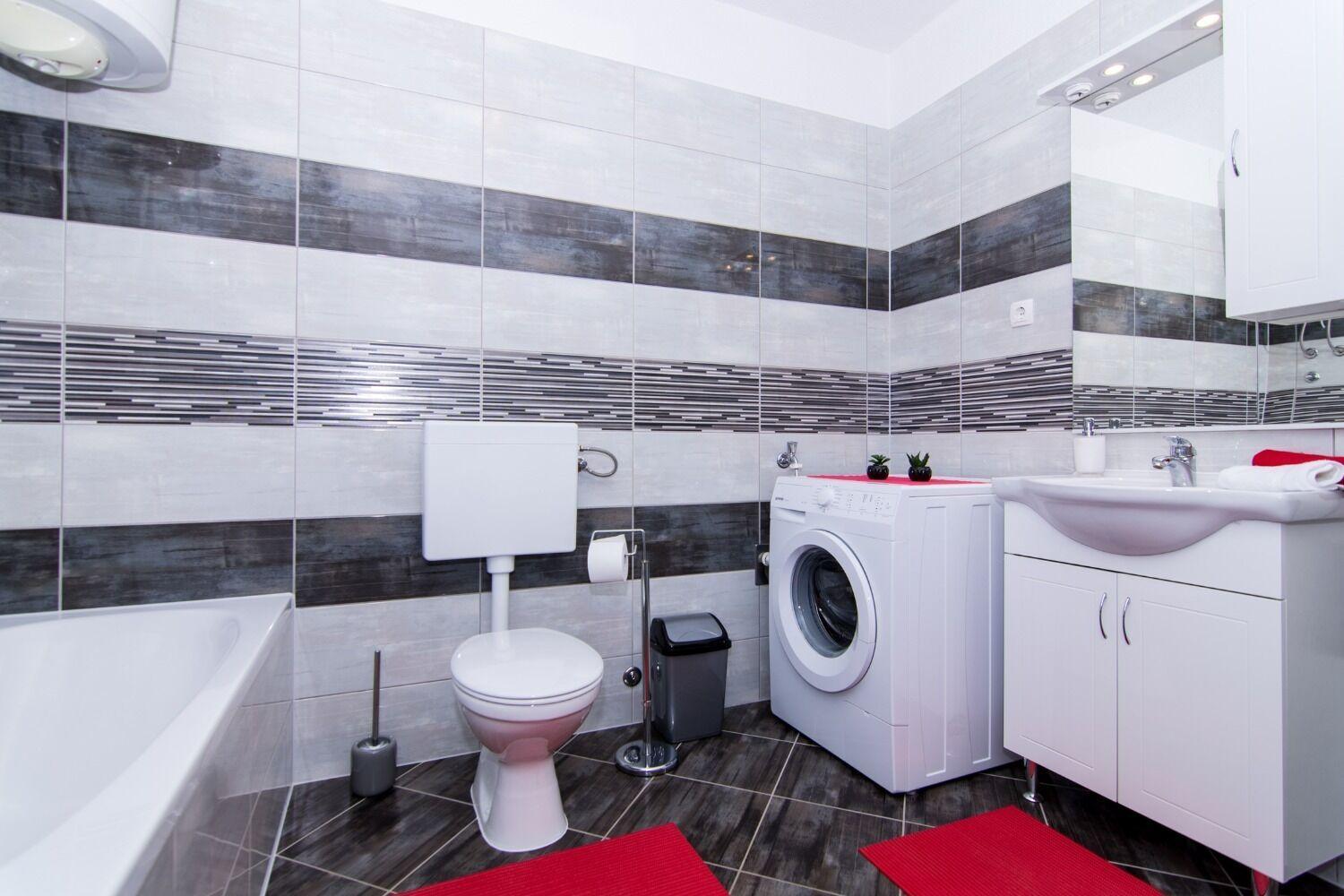 Apartments Ivica - Garden Terrace สลาทิเน ภายนอก รูปภาพ
